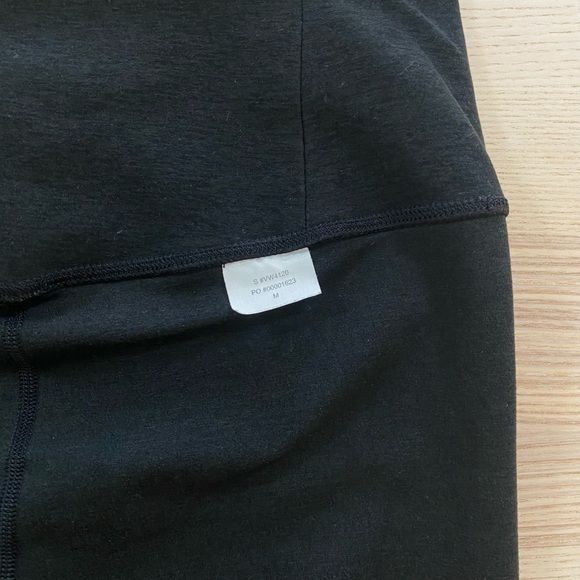 Vuori Elevation Ruched Legging Size Medium - Picture 5 of 7